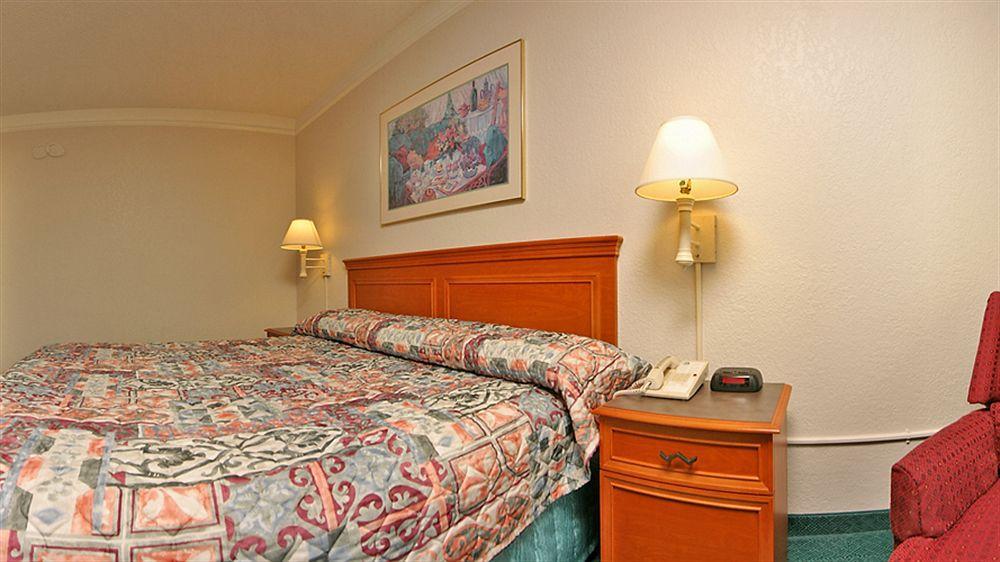 La Quinta By Wyndham Seattle Sea-Tac Airport Ξενοδοχείο SeaTac Εξωτερικό φωτογραφία
