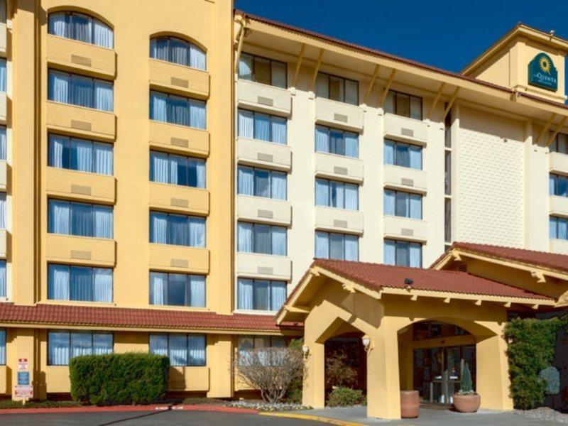 La Quinta By Wyndham Seattle Sea-Tac Airport Ξενοδοχείο SeaTac Εξωτερικό φωτογραφία